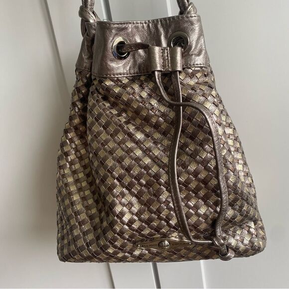 Elliott Lucca Metallic Gold and Silver Leather woven shoulder Bucket Bag - Picture 5 of 6